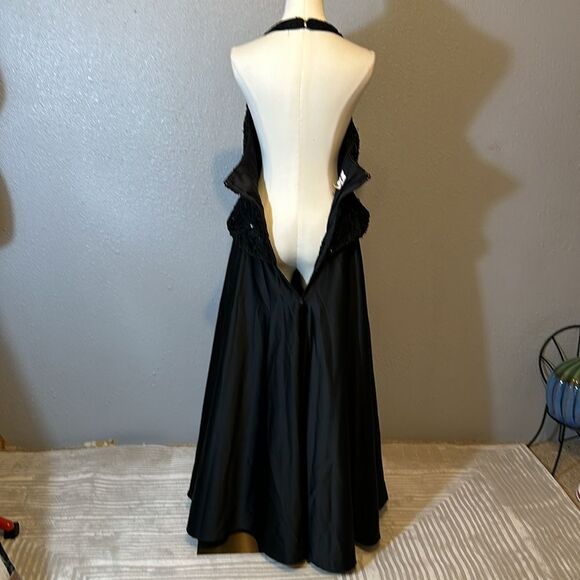 Vintage Dave and Johny halter sequined top with satin A-line skirt size 11/12 - Picture 8 of 12